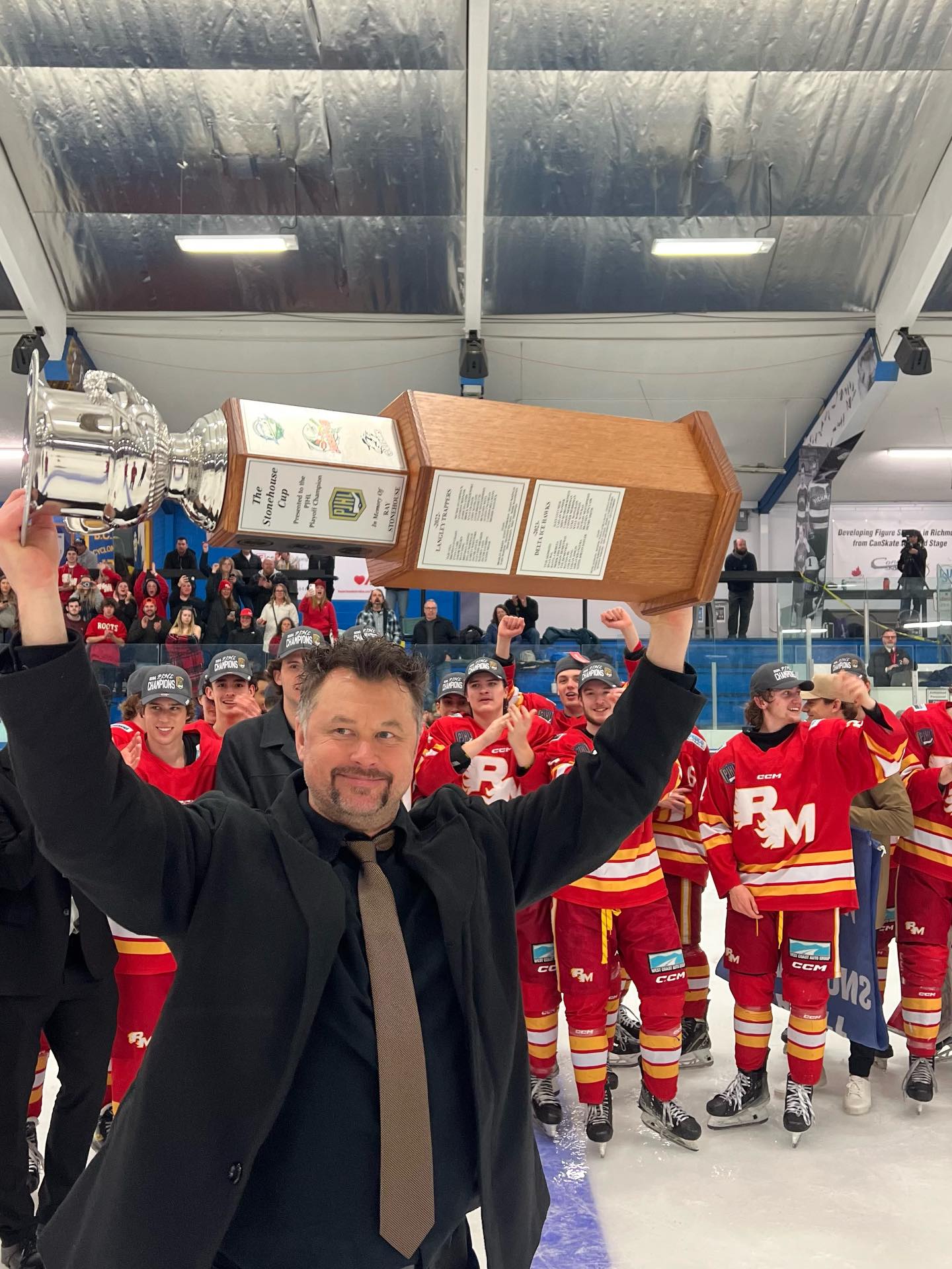Wishing our HC Mike Legg @legger19 a very happy birthday!
🔥🔥🔥
