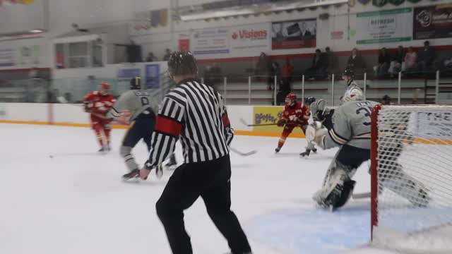 OT winner from Kraft🔥🔥
📸: @sydneyilaender